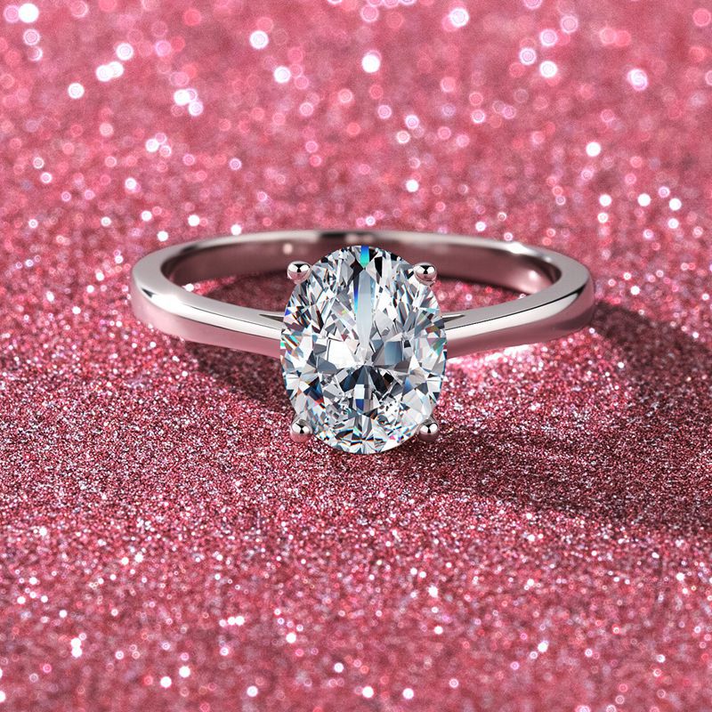 Four-claw Pigeon Egg Ring 3 Carat Moissanite PT950