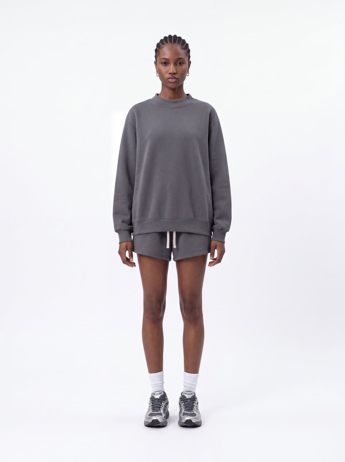 BRYNSA Oversized Crewneck Sweatshirt
