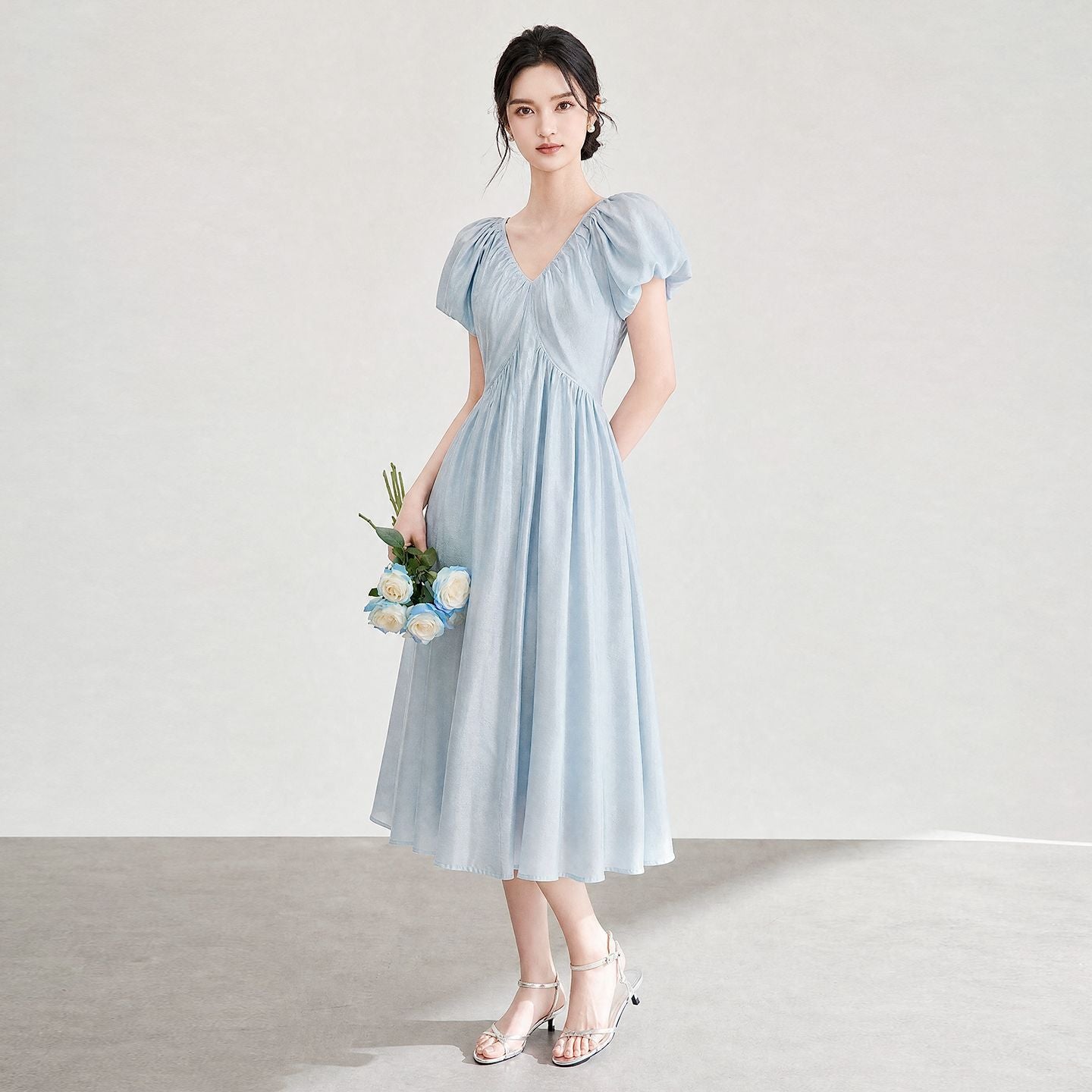Summer V-neck A-line Long Dress Women's New Style Rasee Bubble Sleeve Dress Mysterious Atmosphere Sensation Cotton